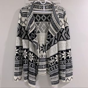Plush Aztec Print Cardigan